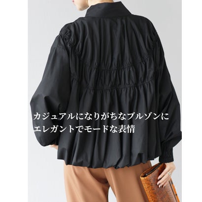 軽くて、ふわ 贅沢ギャザーのモードブルゾン （ブラック）｜詳細画像