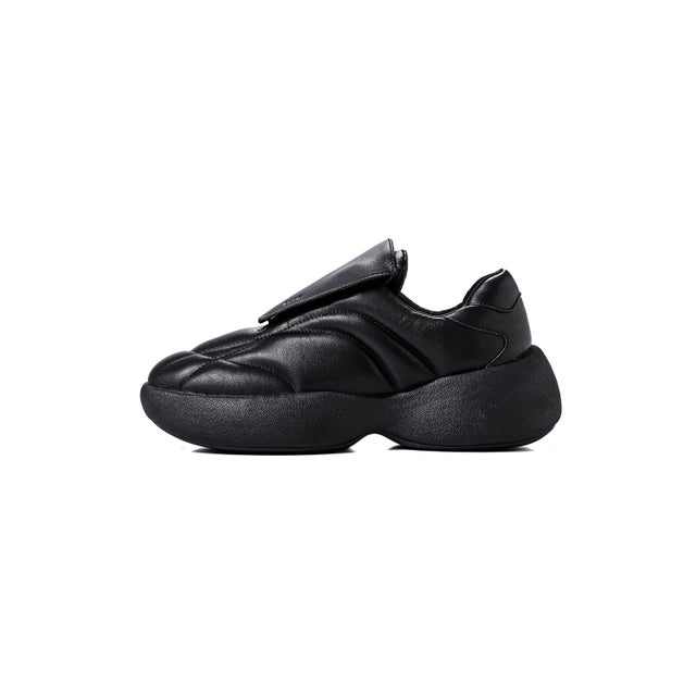 COW LEATHER PUFFER CLEAT TRAINER （Black）