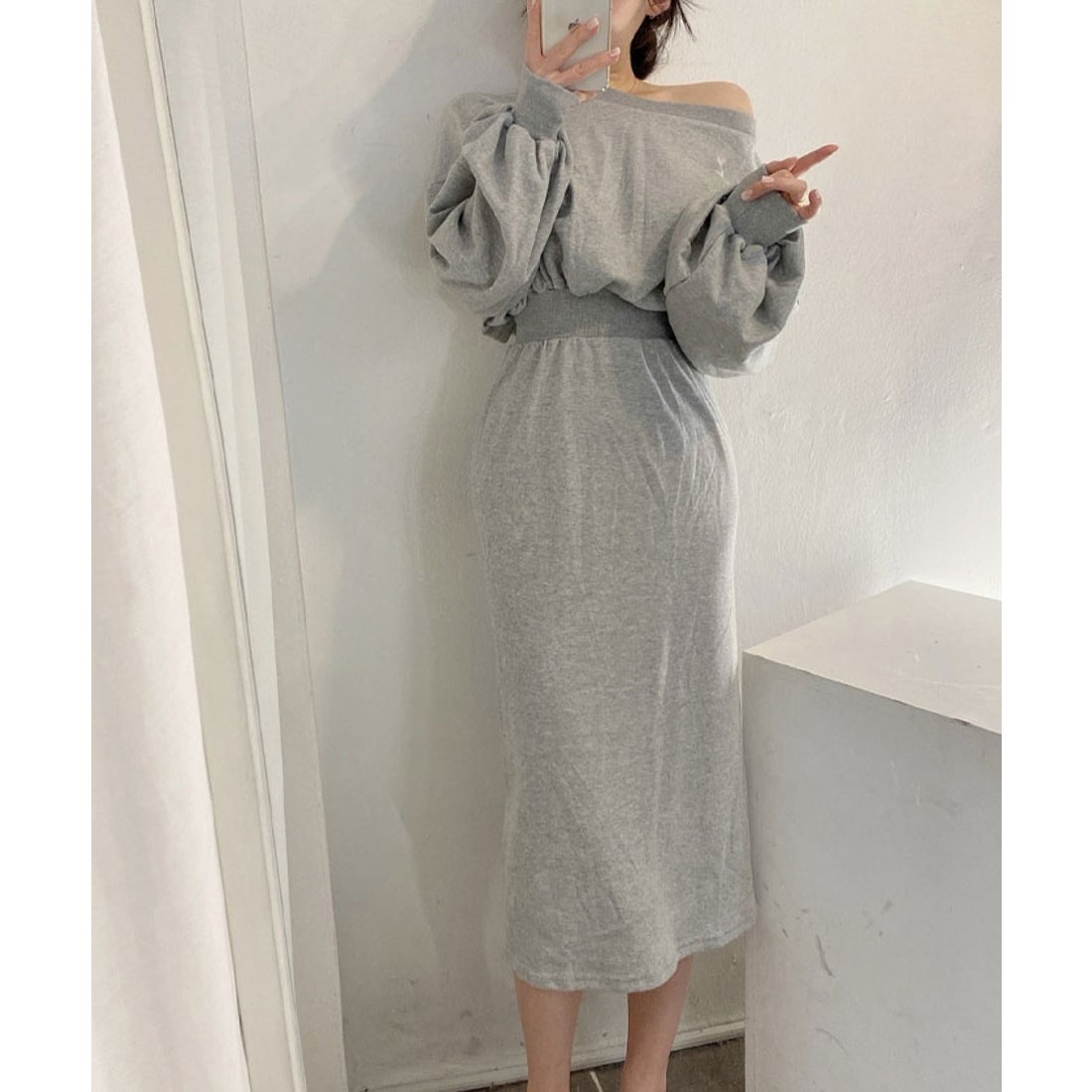 ビビッドレディ VIVIDLADY オフショルダーワンピース ロング丈 長袖 