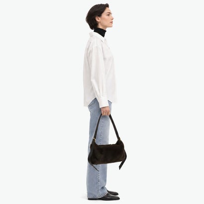 正規品 ショルダーバッグ レディース ブランド ファーバッグ 軽い かわいい 斜め掛け 肩掛け きれいめ おしゃれ ELMO レッキスラビットエコファー ワンショルダーバッグ V-9099 （ダークブラウン×ブラック）｜詳細画像