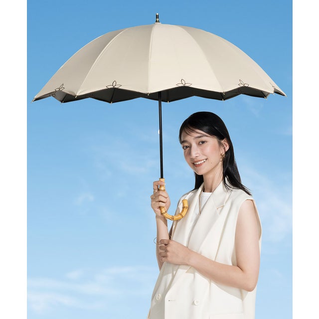 【公式限定】晴雨兼用 最強の日傘 長傘 レディース 女性 12本骨 多骨 完全遮光 耐風 大きめ 大きい 大判 日焼け対策 UV対策 彼女 母 母の日 おしゃれ かわいい 誕生日 クリスマス プレゼント ギフト【Wpc.UVO】 PARASOL long12K 刺繍スカラップ (刺繍スカラップ/ベージュ)