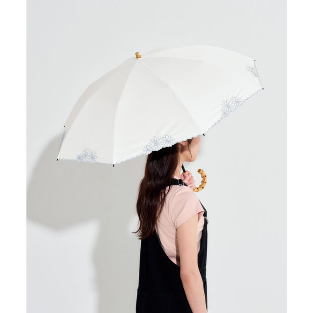 【Wpc.】最強の日傘 UVO（ウーボ）2段折 ミニ 50cm 完全遮光 遮熱 晴雨兼用 2WAY 折りたたみ傘 （刺繍フラワー/ オフ）