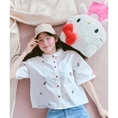 WILLSELECTION×HELLO KITTY 刺繍クロップドシャツ オフ｜詳細画像