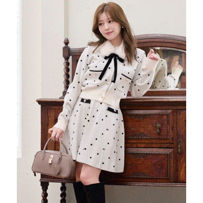 ポケットデザインプリーツニットスカート 白系水玉｜詳細画像