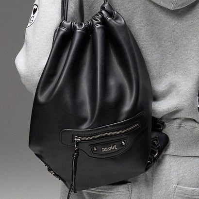 FAUX LEATHER UTILITY KNAPSACK BLACK [105264053003] （BLACK）｜詳細画像