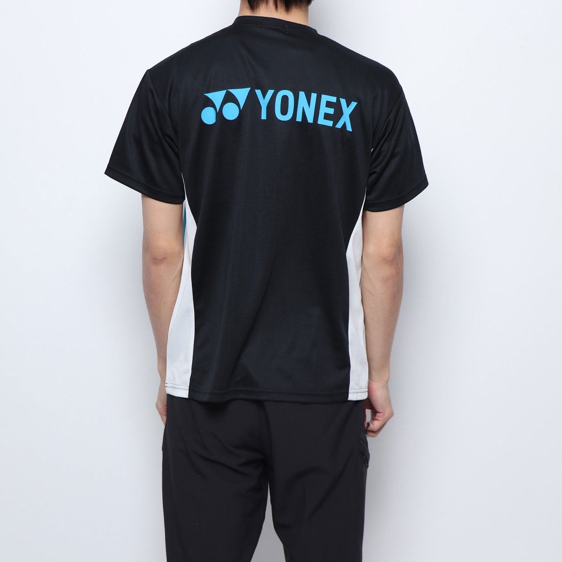 90円 【77%OFF!】 YONEX サイン入りTシャツ レディースMサイズ