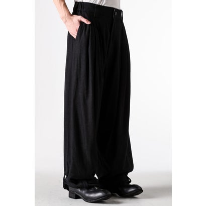 WIDE-LEG TROUSERS WITH PULL TABS Black｜詳細画像