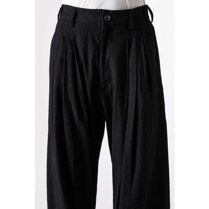 WIDE-LEG TROUSERS WITH PULL TABS Black｜詳細画像