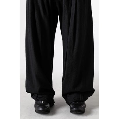 WIDE-LEG TROUSERS WITH PULL TABS Black｜詳細画像