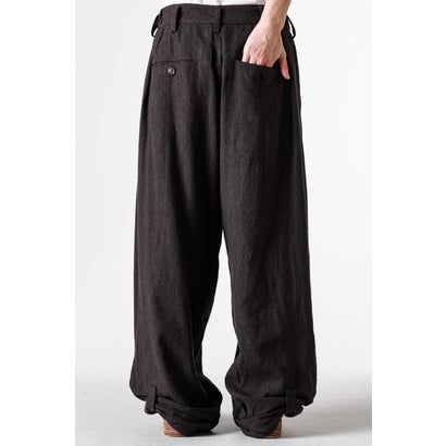 WIDE-LEG TROUSERS WITH PULL TABS Brown｜詳細画像