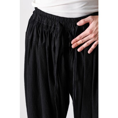 TAPERED DRAWSTRING TROUSERS Black｜詳細画像