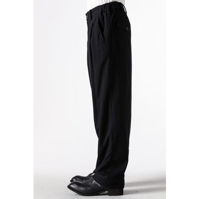 DROP-CROTCH PLEATED TROUSERS Black｜詳細画像