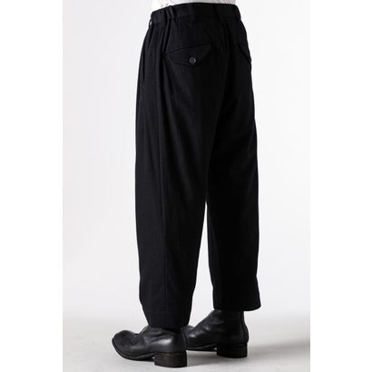 DROP-CROTCH TAPERED TROUSERS Black｜詳細画像