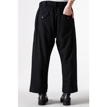 DROP-CROTCH TAPERED TROUSERS Black｜詳細画像
