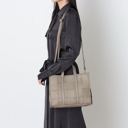 ズッケロ zucchero トートバッグ 本革   革メッシュ （BROWN）｜詳細画像