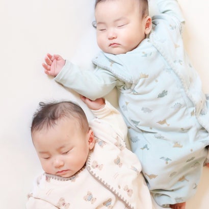 モクモフ mocmof ベビーベスト ベビー服 子供服 アニマル柄おやすみベスト ベビー キッズ 男の子 女の子 オフ ホワイト グリーン ピンク 622-671037 （くま）｜詳細画像
